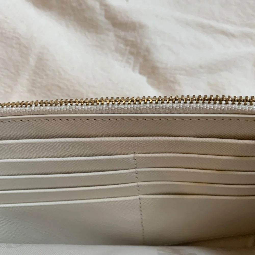 Tory Burch Cream Small Leather Crossbody Handbag